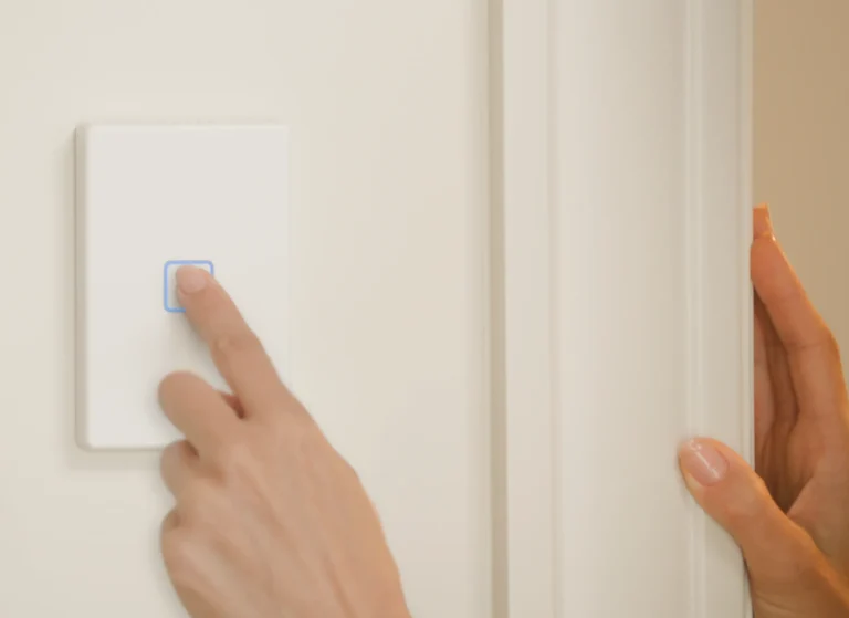 AirTouch using ITS physical switch to turn the AC on or off by zone.